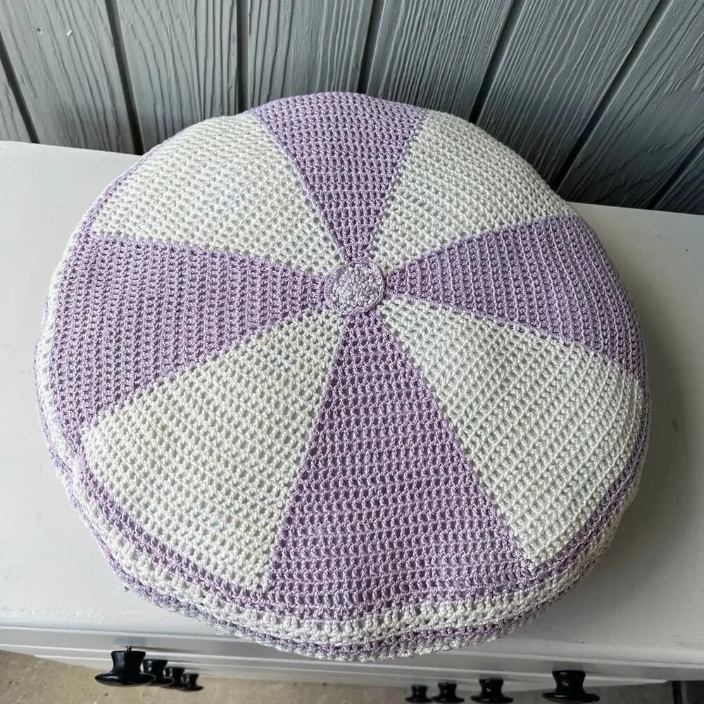 VTG Hand-Crocheted Round Pillow | Lavender & White Pinwheel Pattern | Refreshed